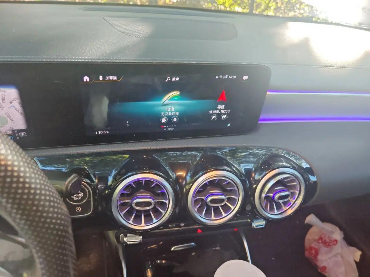 Mercedes-Benz A AMG 2020 AMG A 35 L 4MATIC — миниатюра 13