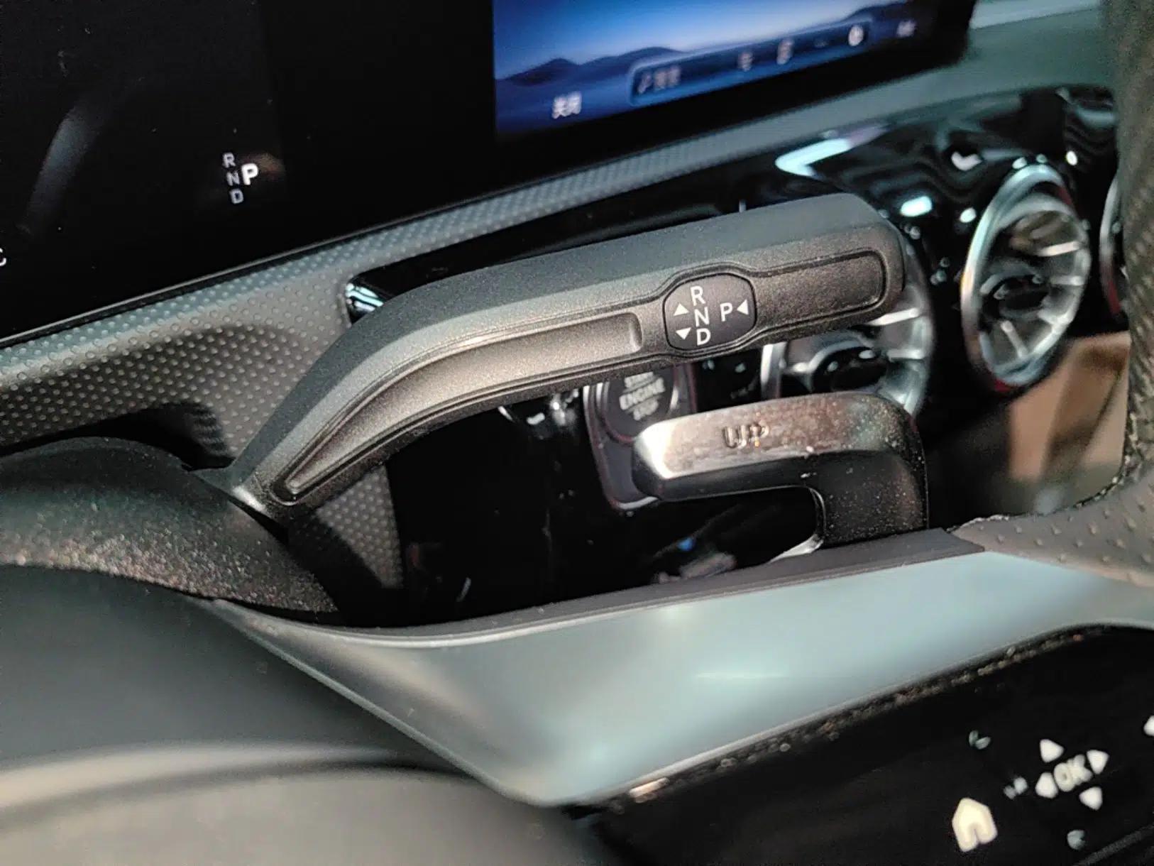 Mercedes-Benz A AMG 2025-Year Restyled AMG A 35 4MATIC — миниатюра 16