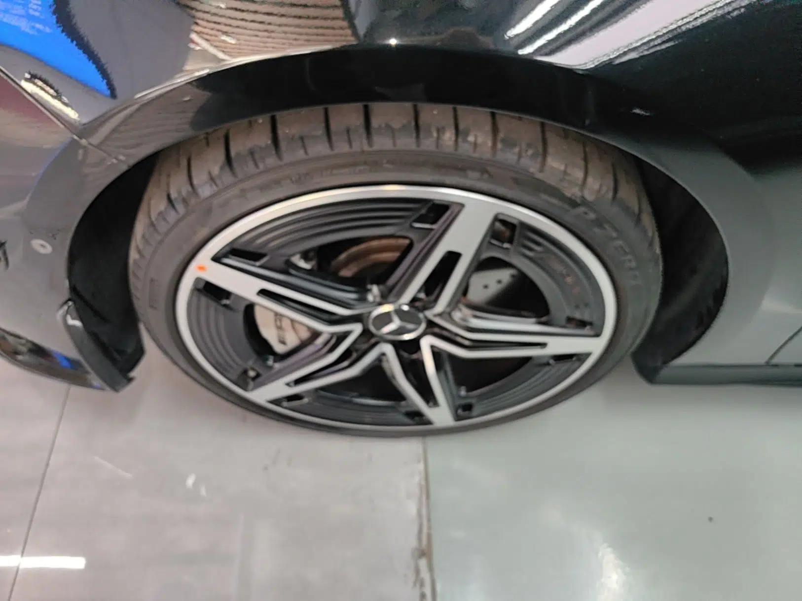 Mercedes-Benz A AMG 2025-Year Restyled AMG A 35 4MATIC — миниатюра 10