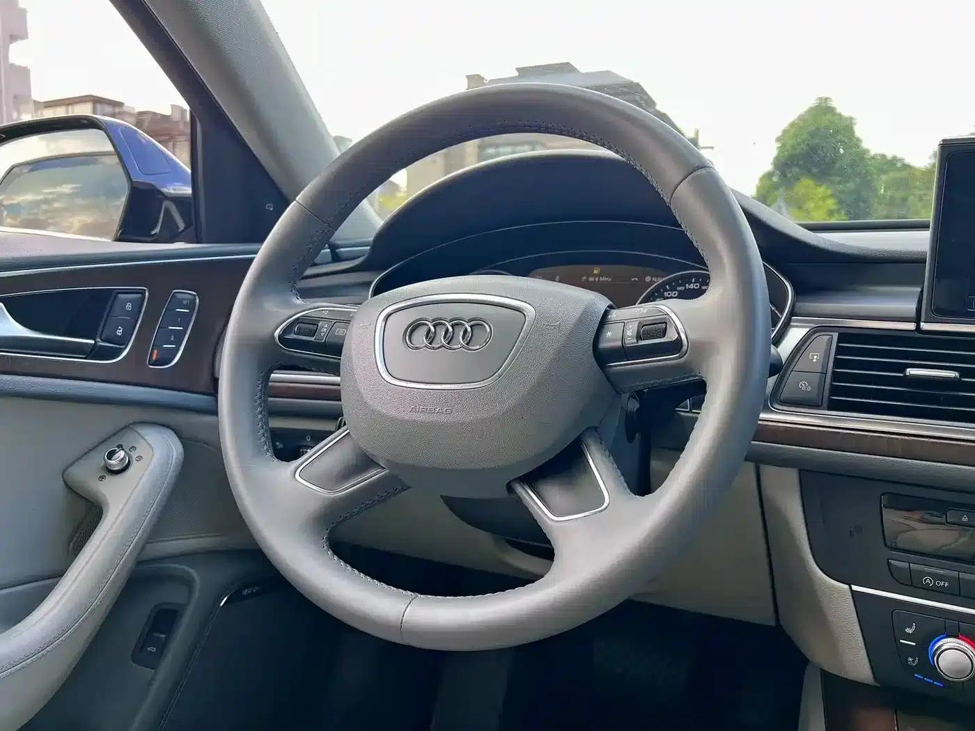 Audi A6L 2014 35 FSI quattro Luxury — миниатюра 12