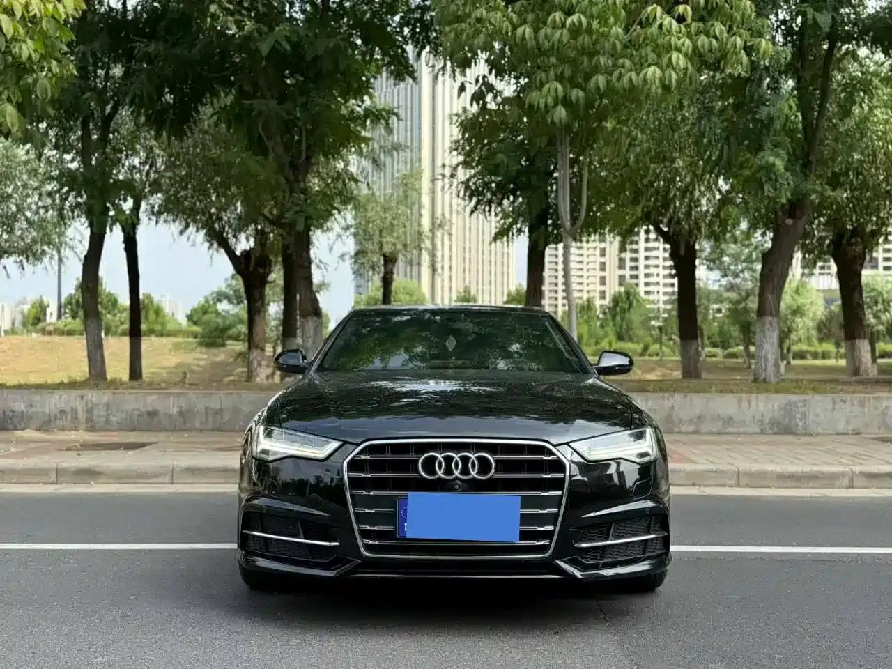 Audi A6L 2018 30th Anniversary Edition 35 TFSI Sport — миниатюра 2