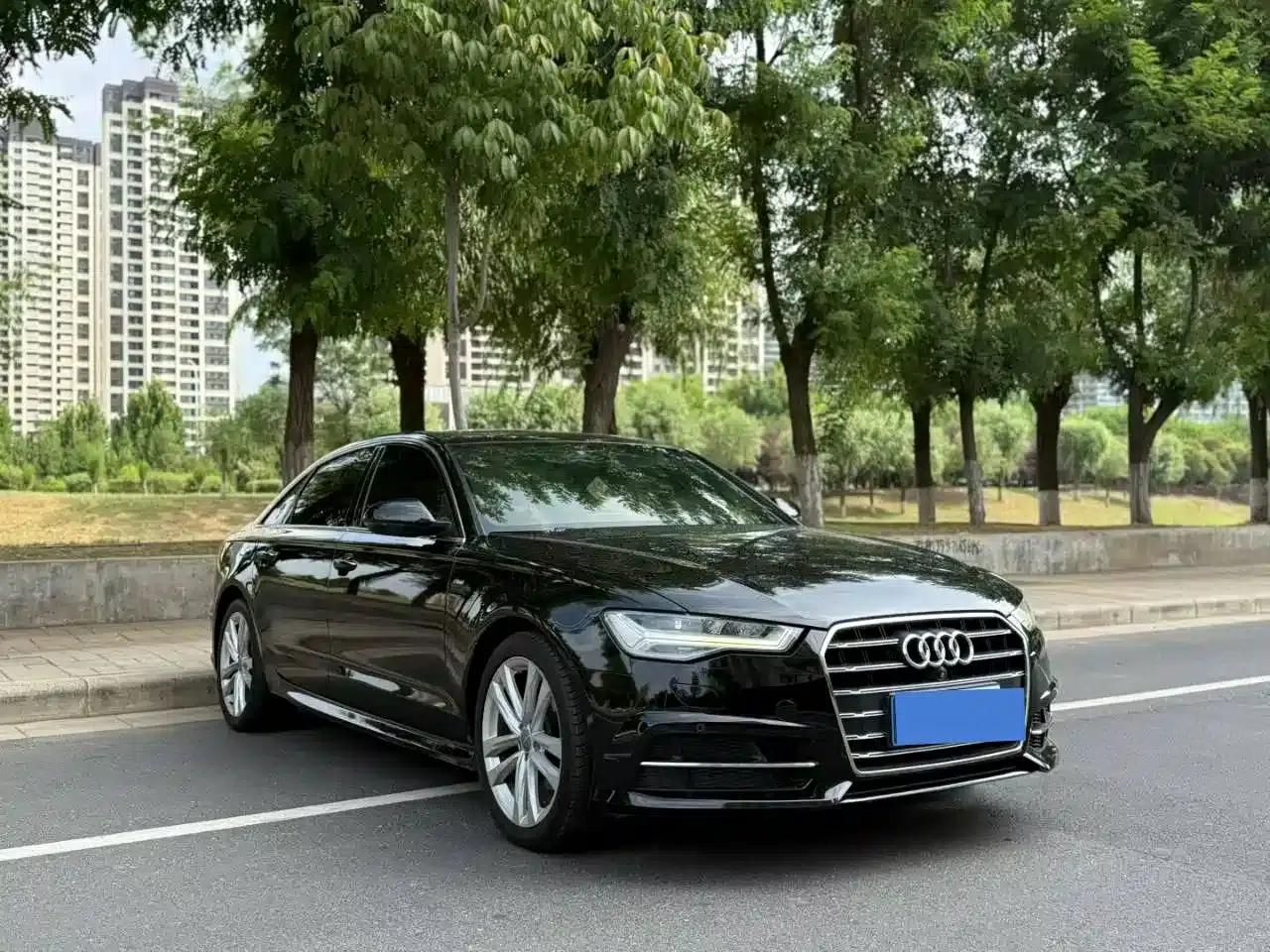 Audi A6L 2018 30th Anniversary Edition 35 TFSI Sport — миниатюра 3