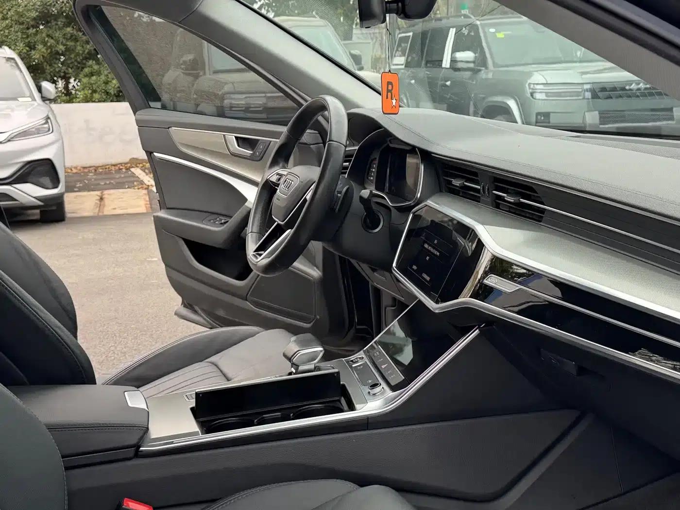 Audi A6L 2021 40 TFSI Luxury Elegance — миниатюра 11