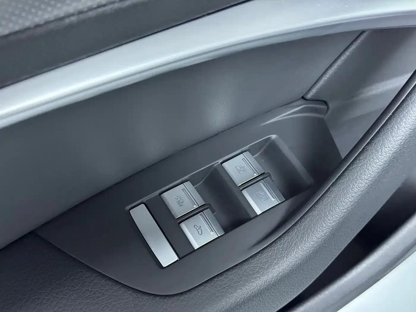 Audi A6L 2023 45 TFSI Premium Dynamic Edition — миниатюра 15