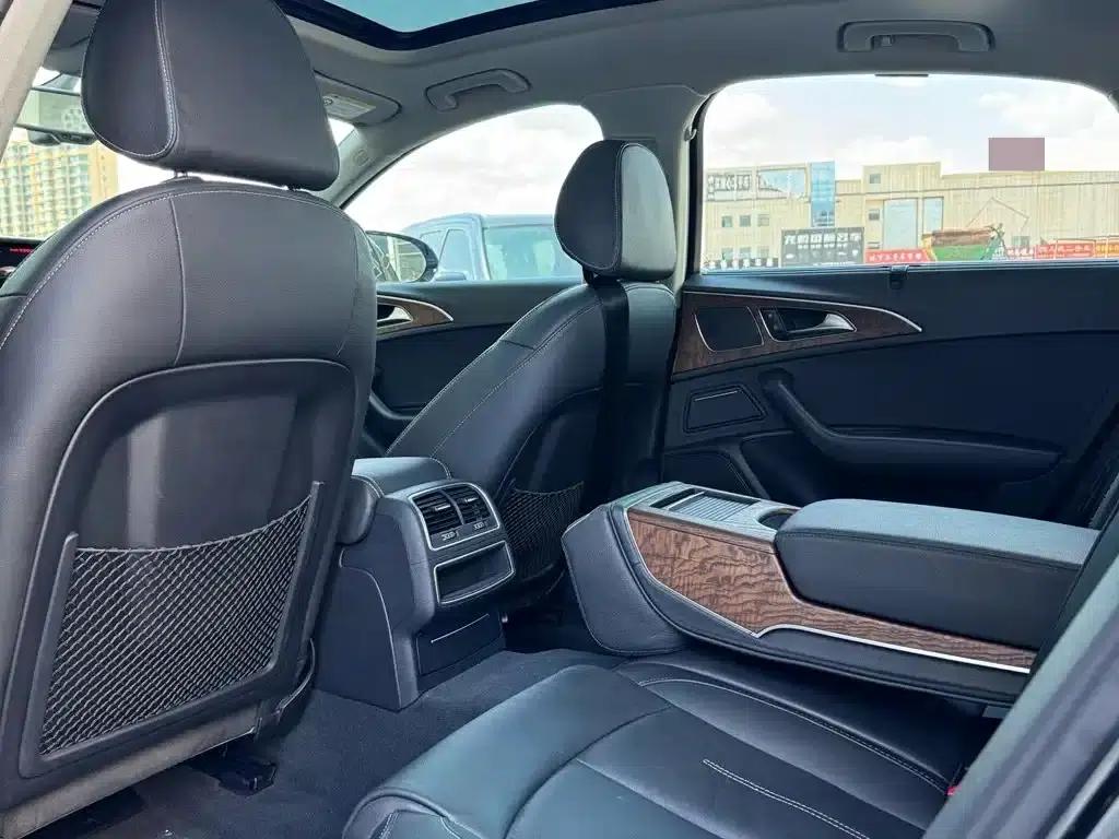 Audi A6L 2018 30th Anniversary Edition 35 TFSI Fashion Model — миниатюра 3