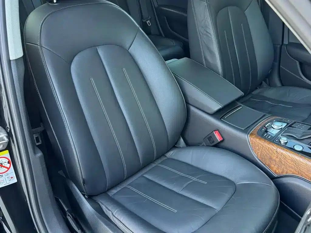 Audi A6L 2018 30th Anniversary Edition 35 TFSI Fashion Model — миниатюра 7