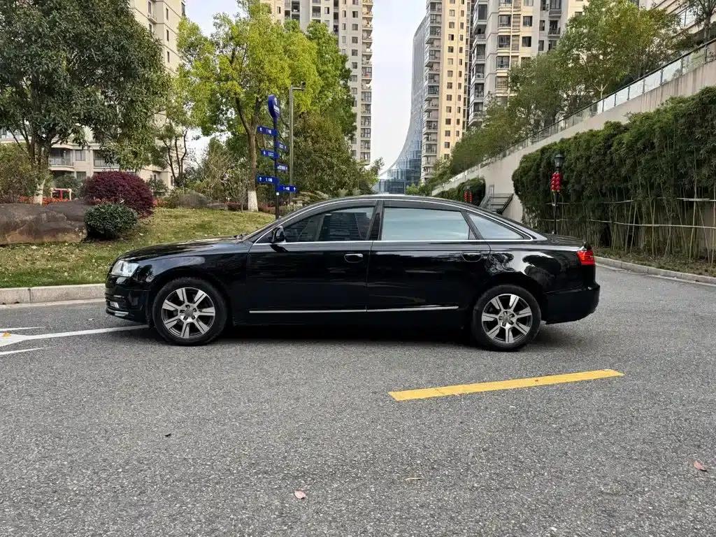 Audi A6L 2011 2.8 FSI Luxury — миниатюра 3