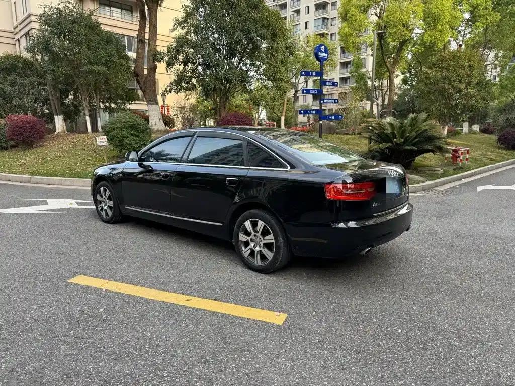 Audi A6L 2011 2.8 FSI Luxury — миниатюра 4