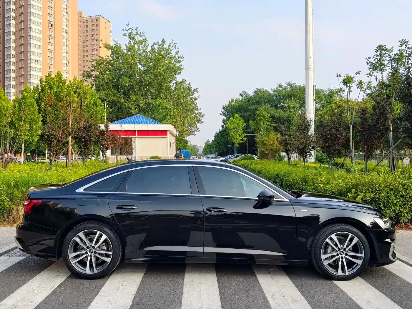 Audi A6L 2023 Facelift 40 TFSI Luxury Dynamic — миниатюра 4