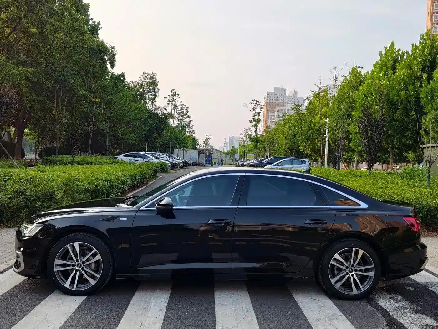 Audi A6L 2023 Facelift 40 TFSI Luxury Dynamic — миниатюра 5