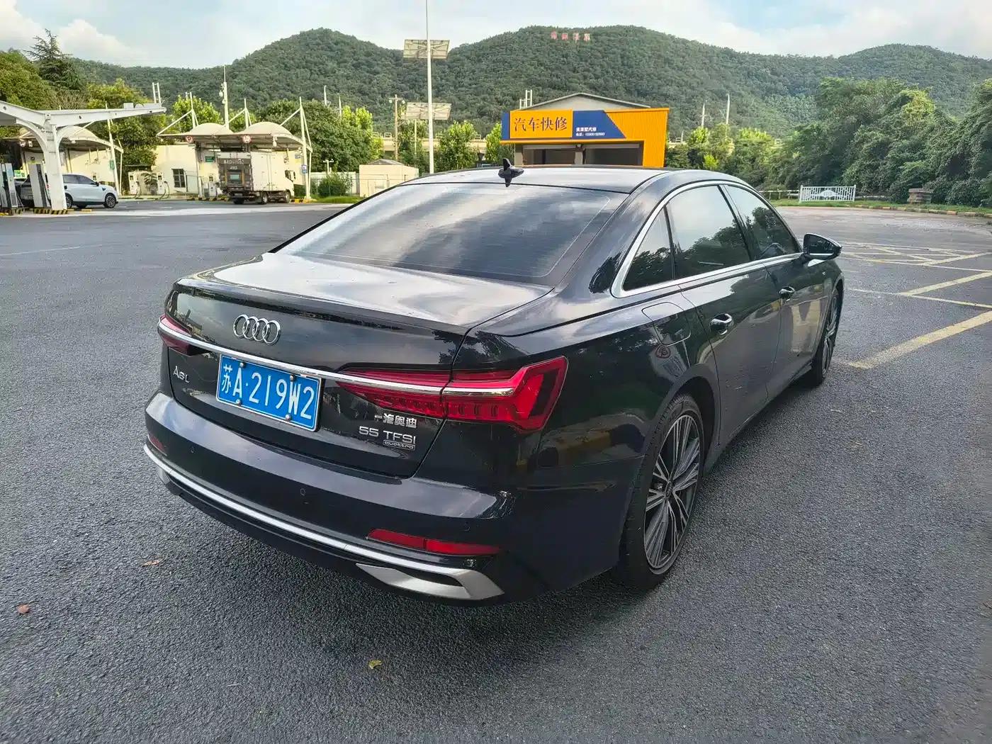 Audi A6L 2023 Facelift 55 TFSI quattro Premium Dynamic Edition — миниатюра 4