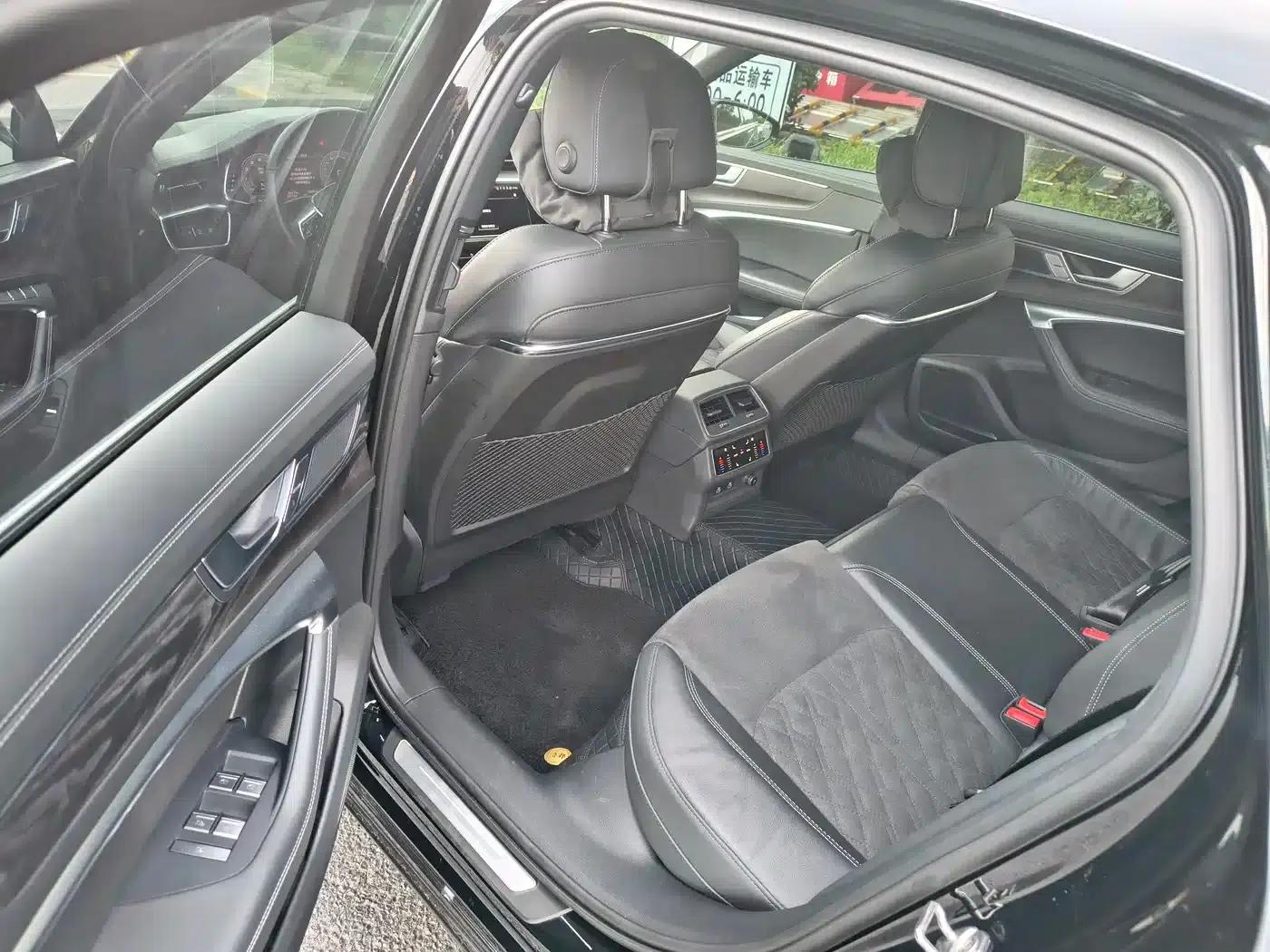 Audi A6L 2023 Facelift 55 TFSI quattro Premium Dynamic Edition — миниатюра 8