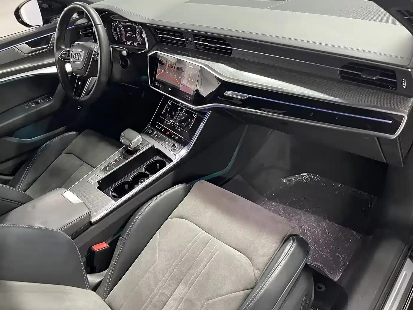 Audi A6L 2023 Facelift 45 TFSI Dynamic Edition — миниатюра 11