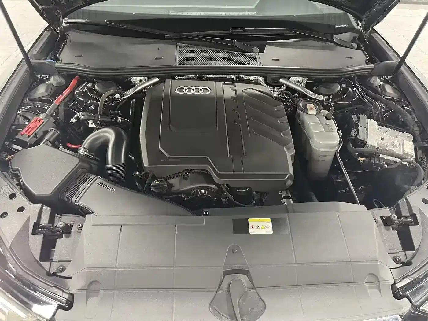 Audi A6L 2023 Facelift 45 TFSI Dynamic Edition — миниатюра 15