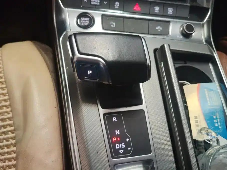 Audi A6L 2021 40 TFSI Luxury Elegance — миниатюра 16
