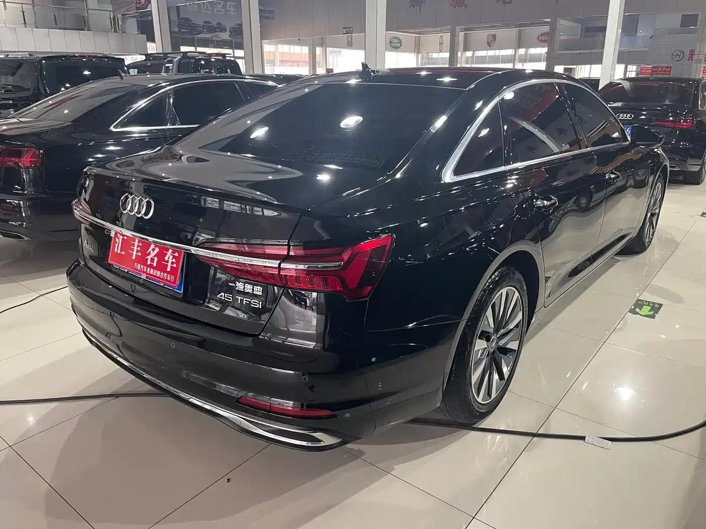 Audi A6L 2023 45 TFSI Premium Elegance — миниатюра 4