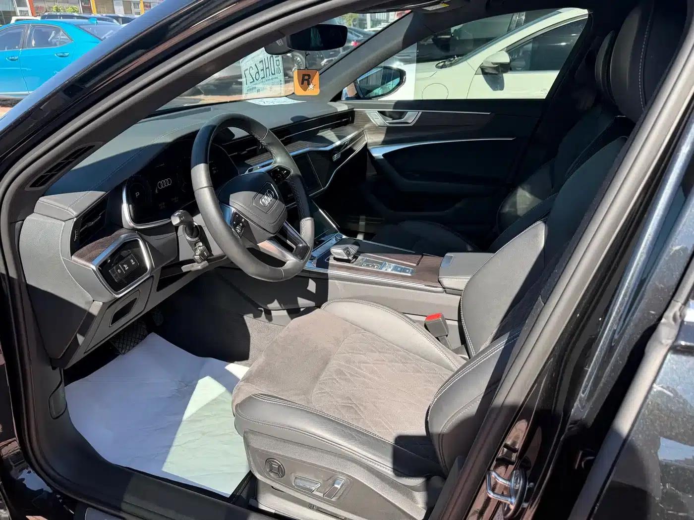 Audi A6L 2023 Facelift 45 TFSI quattro Premium Elegance Model — миниатюра 7