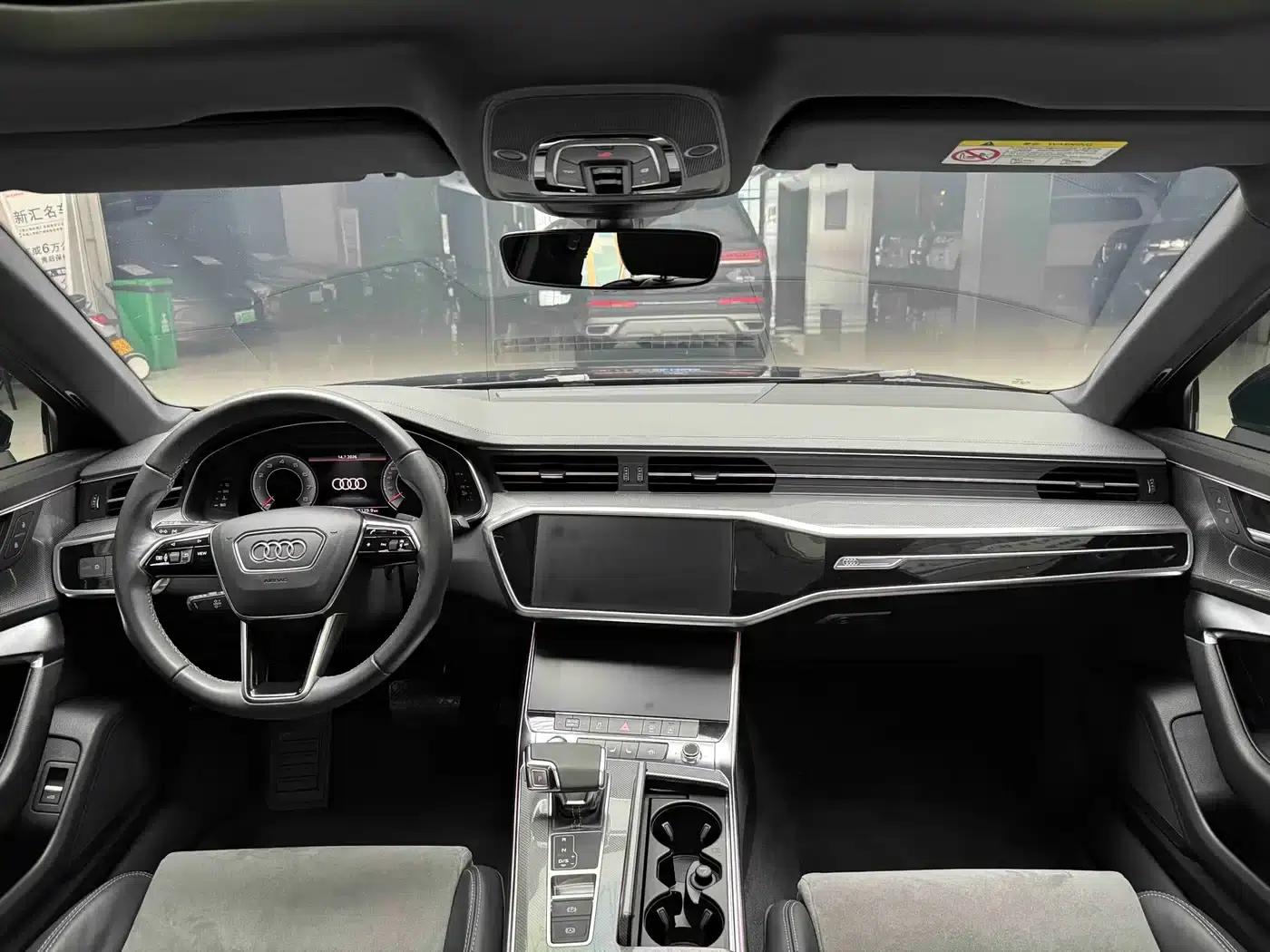 Audi A6L 2021 45 TFSI Enjoy Life Edition — миниатюра 6