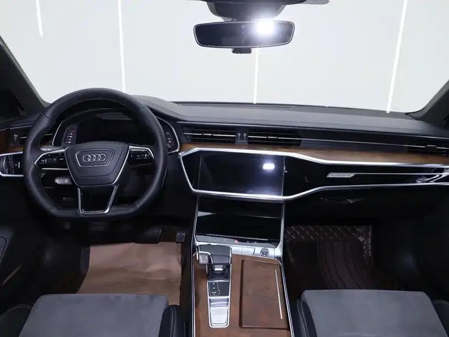 Audi A6L 2023 45 TFSI quattro Premium Dynamic Edition — миниатюра 26