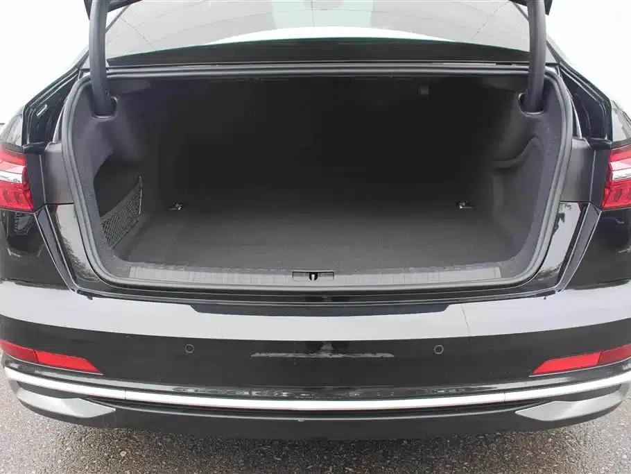 Audi A6L 2023 Facelift 40 TFSI Luxury Dynamic — миниатюра 15