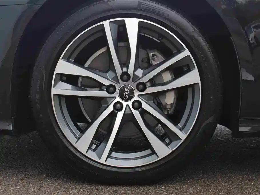 Audi A6L 2023 Facelift 40 TFSI Luxury Dynamic — миниатюра 10