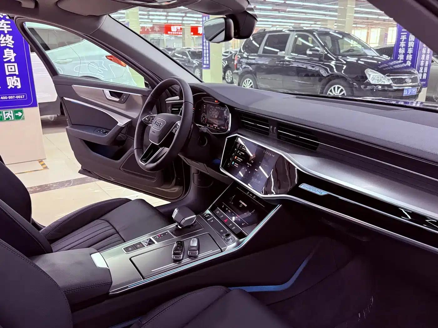 Audi A6L 2023 45 TFSI quattro Premium Dynamic Edition — миниатюра 11