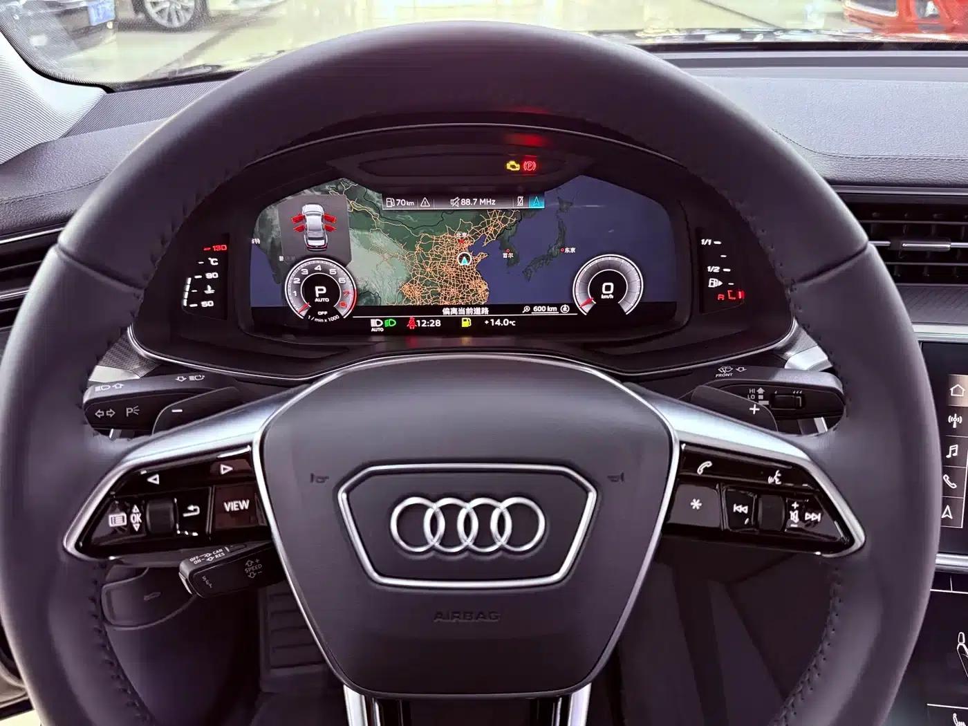 Audi A6L 2023 45 TFSI quattro Premium Dynamic Edition — миниатюра 10