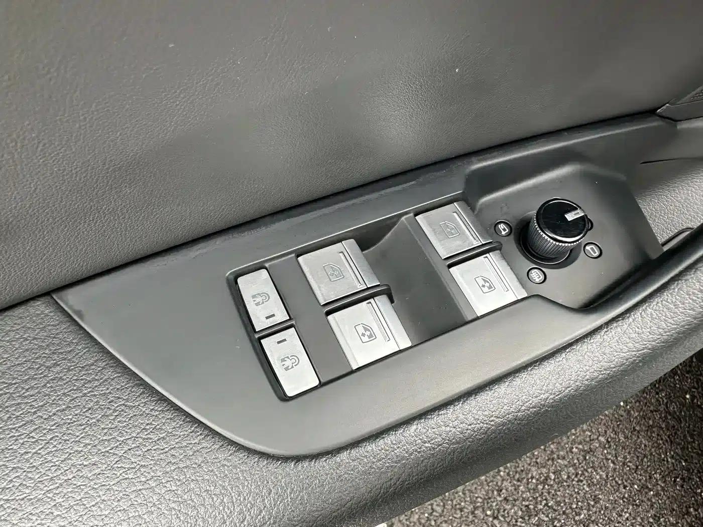 Audi A6L 2023 40 TFSI Luxury Elegance — миниатюра 6