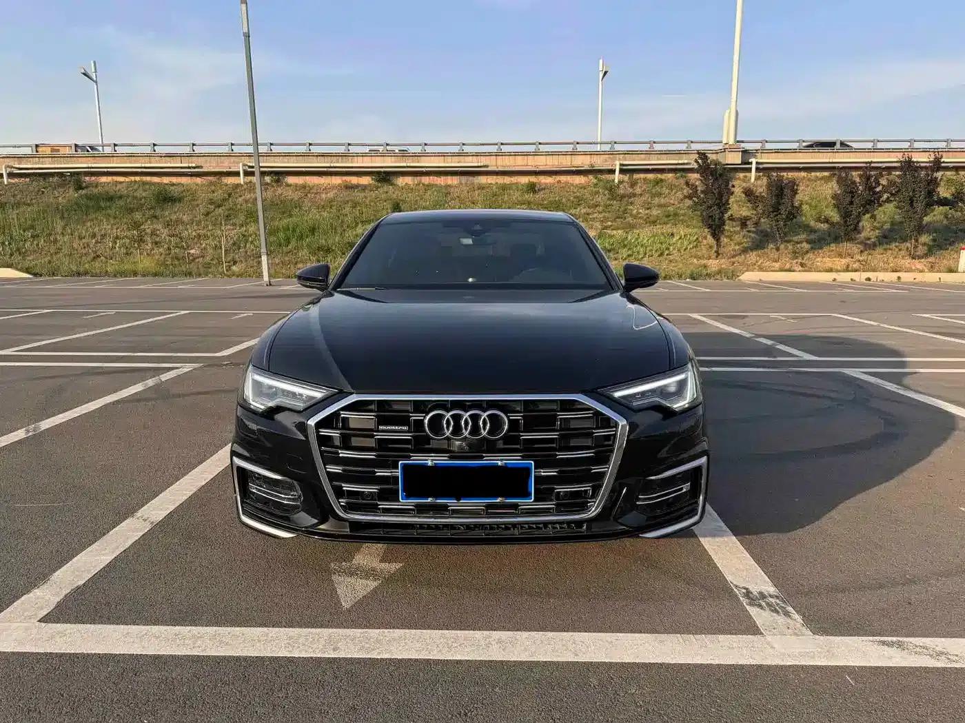Audi A6L 2023 Facelift 45 TFSI quattro Premium Dynamic Edition — миниатюра 2