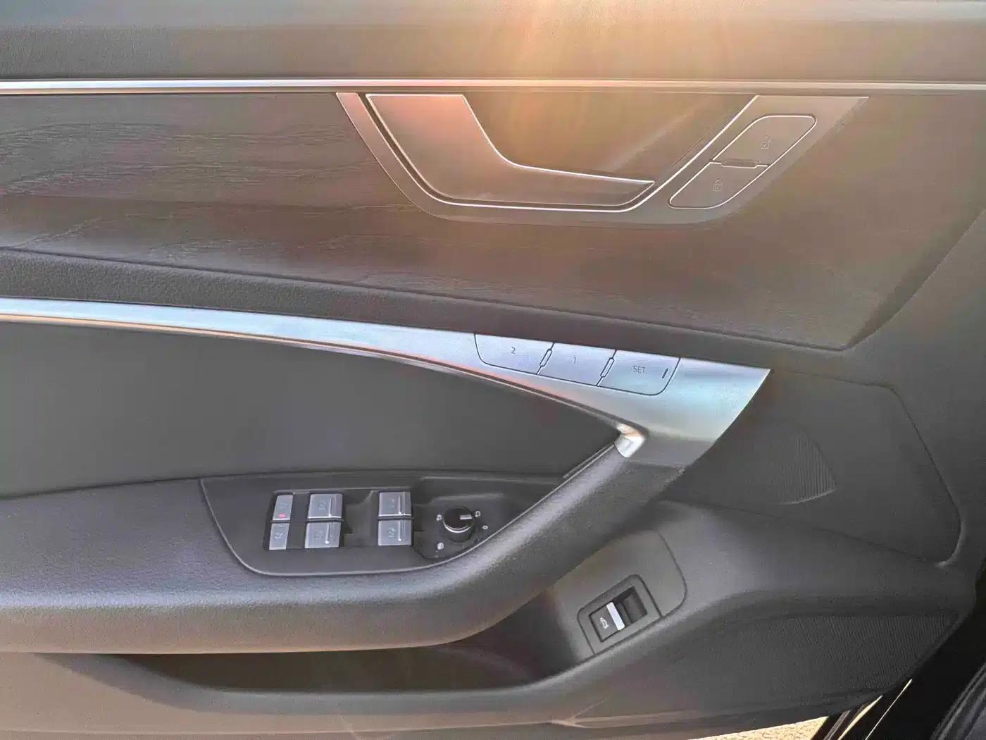 Audi A6L 2023 Facelift 45 TFSI quattro Premium Dynamic Edition — миниатюра 12