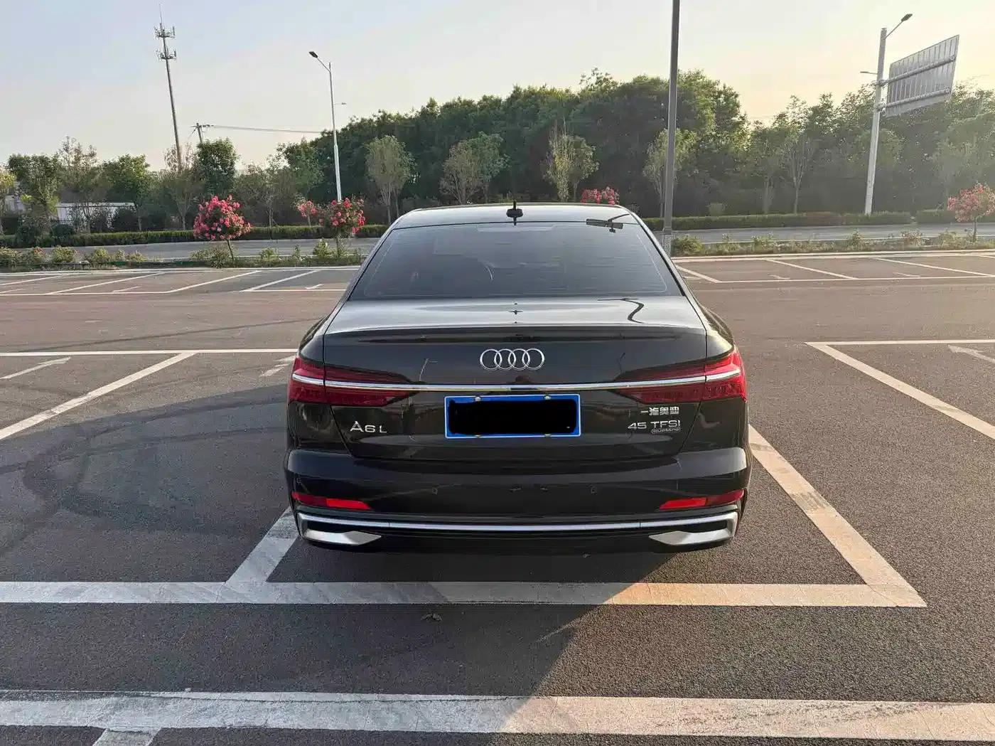 Audi A6L 2023 Facelift 45 TFSI quattro Premium Dynamic Edition — миниатюра 5
