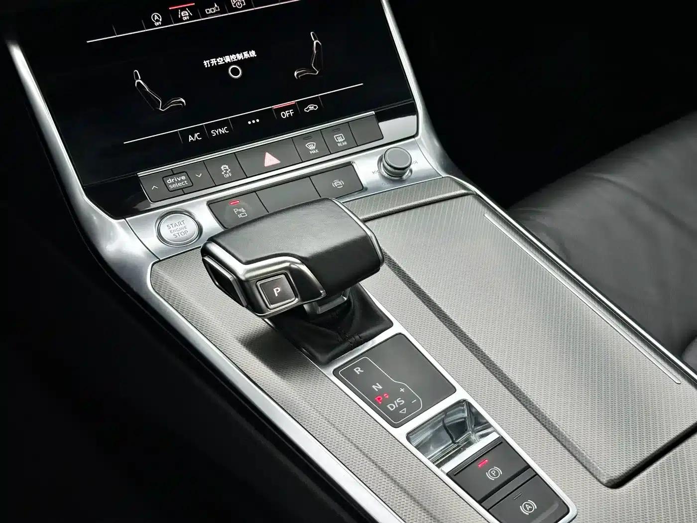 Audi A6L 2019 40 TFSI Luxury Elegance — миниатюра 11