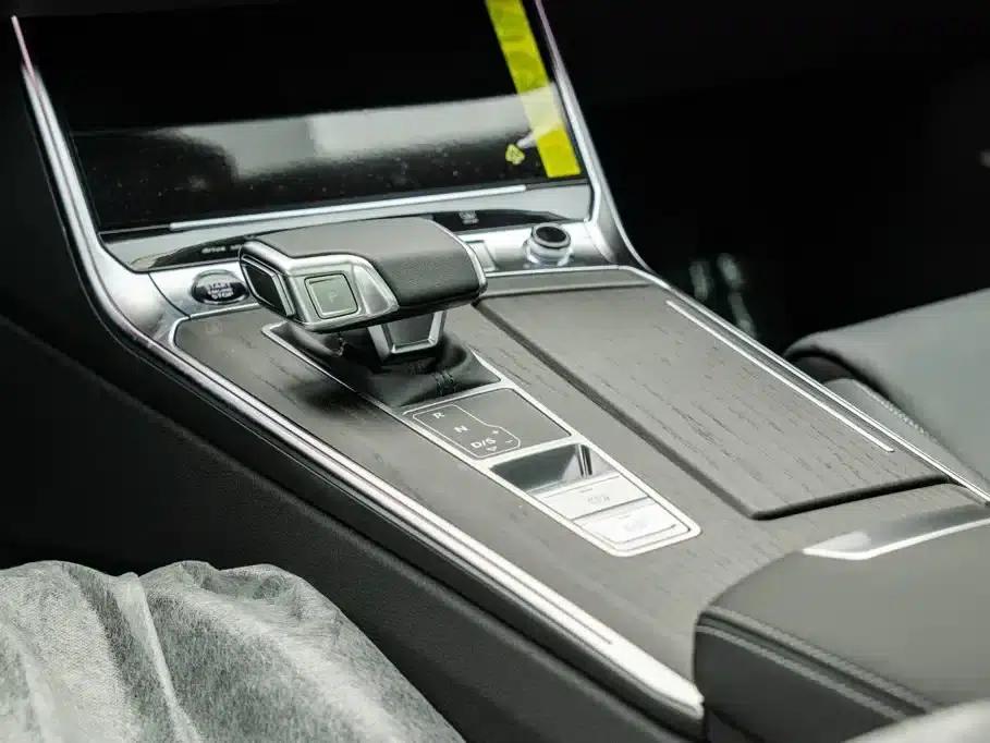 Audi A6L 2026 45 TFSI quattro Premium Dynamic Edition — миниатюра 19
