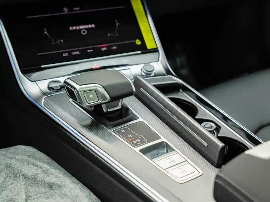 Audi A6L 2026 40 TFSI Luxury Dynamic — миниатюра 13