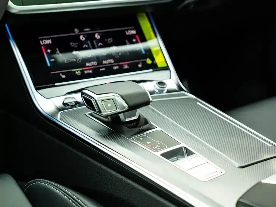 Audi A6L 2026 45 TFSI Premium Dynamic Edition — миниатюра 13