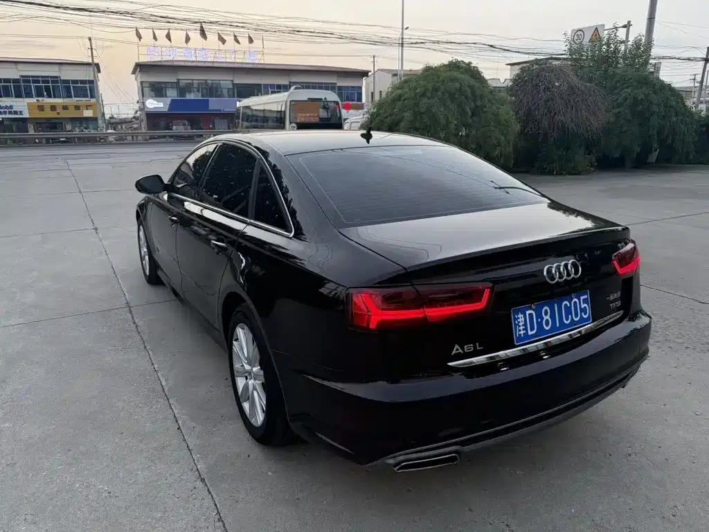 Audi A6L 2015 TFSI Millionth Anniversary Smart Edition — миниатюра 4