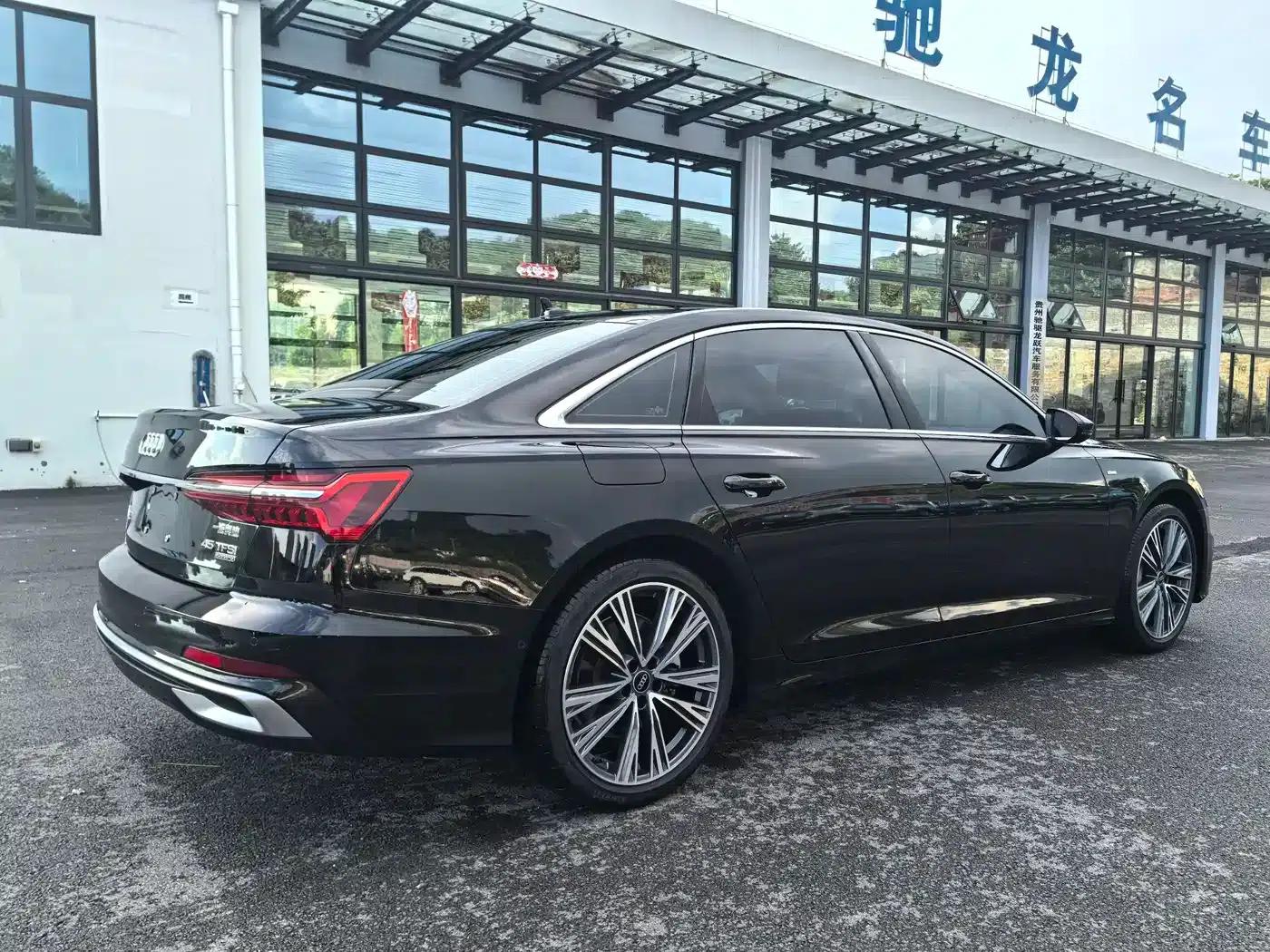 Audi A6L 2025 45 TFSI quattro Premium Dynamic Edition — миниатюра 9