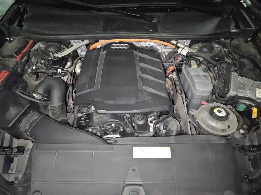 Audi A6L PHEV 2020 55 TFSI e quattro — миниатюра 11