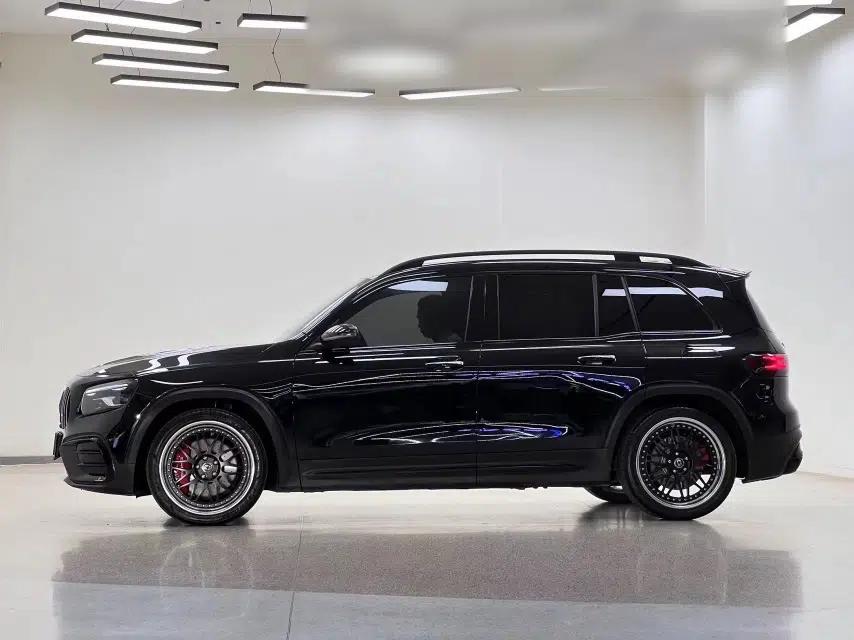 Mercedes-Benz GLB AMG 2024 AMG GLB 35 4MATIC — миниатюра 2
