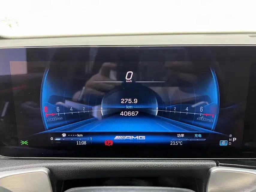 Mercedes-Benz GLB AMG 2024 AMG GLB 35 4MATIC — миниатюра 19