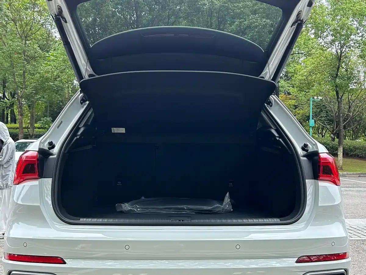 Audi Q3 2022 35 TFSI Fashion Dynamic Edition — миниатюра 7