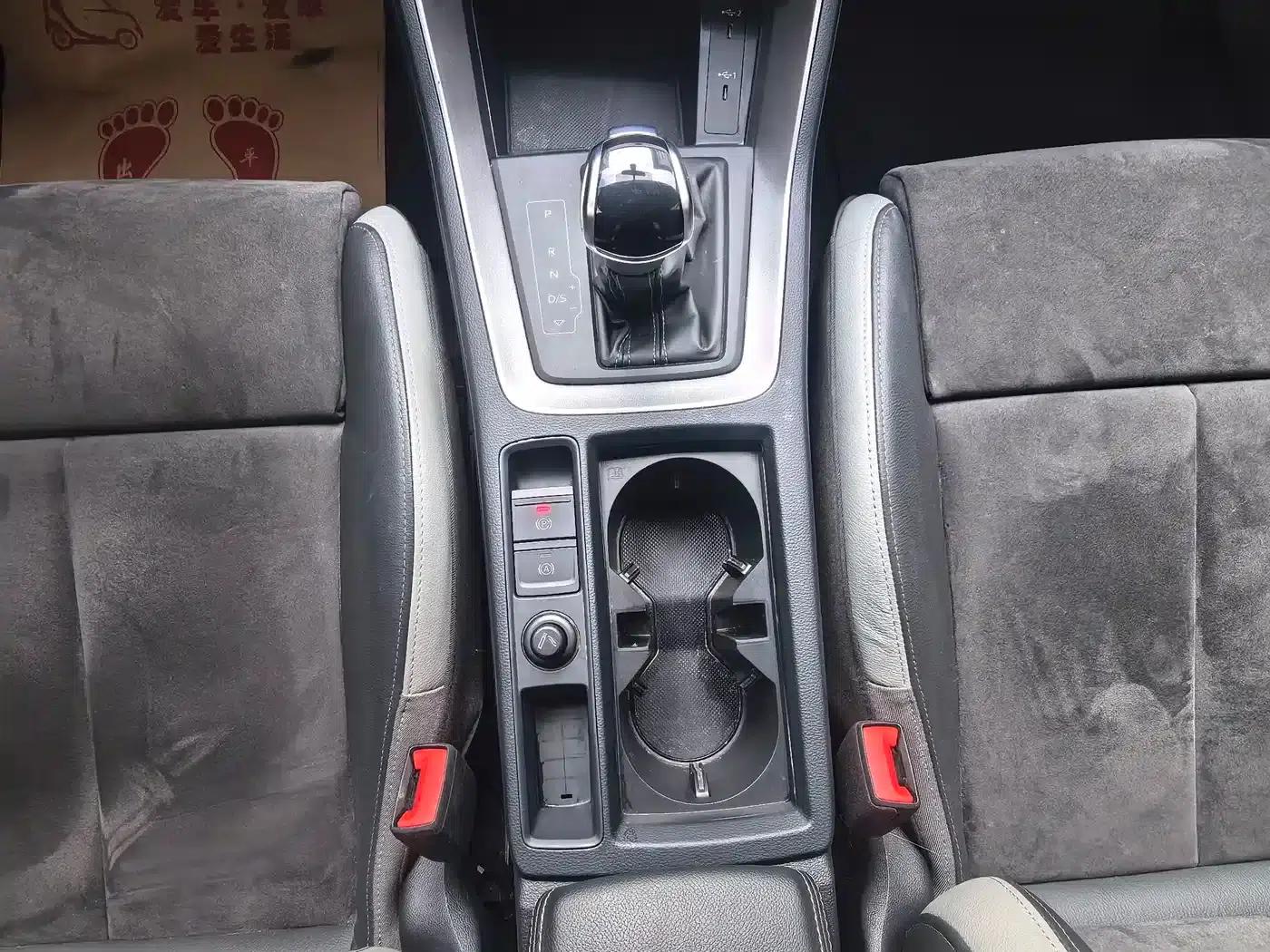 Audi Q3 2022 35 TFSI Progressive Dynamic — миниатюра 32