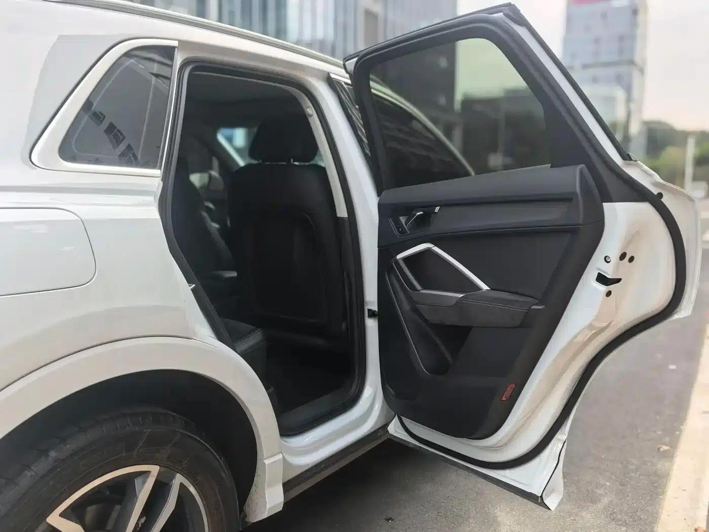 Audi Q3 2022 35 TFSI Progressive Dynamic — миниатюра 9