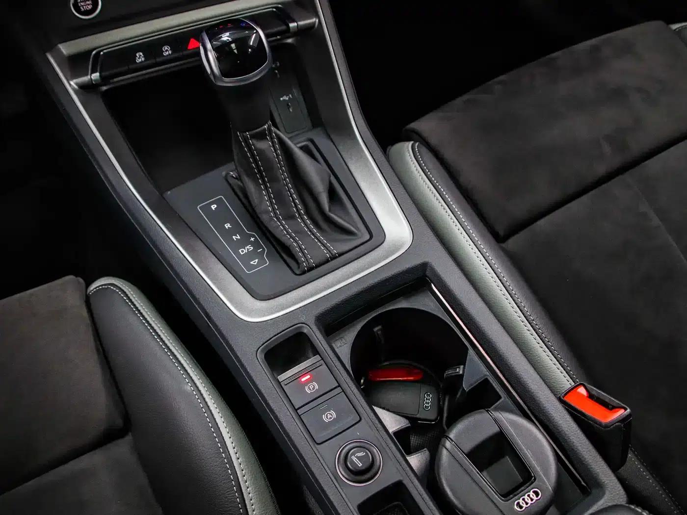 Audi Q3 2022 35 TFSI Fashion Dynamic Edition — миниатюра 11