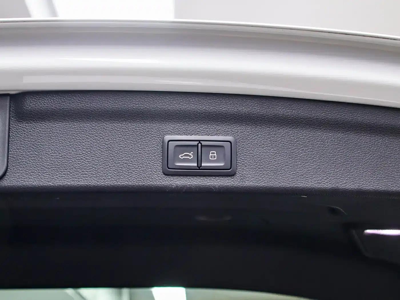 Audi Q3 2022 35 TFSI Fashion Dynamic Edition — миниатюра 18