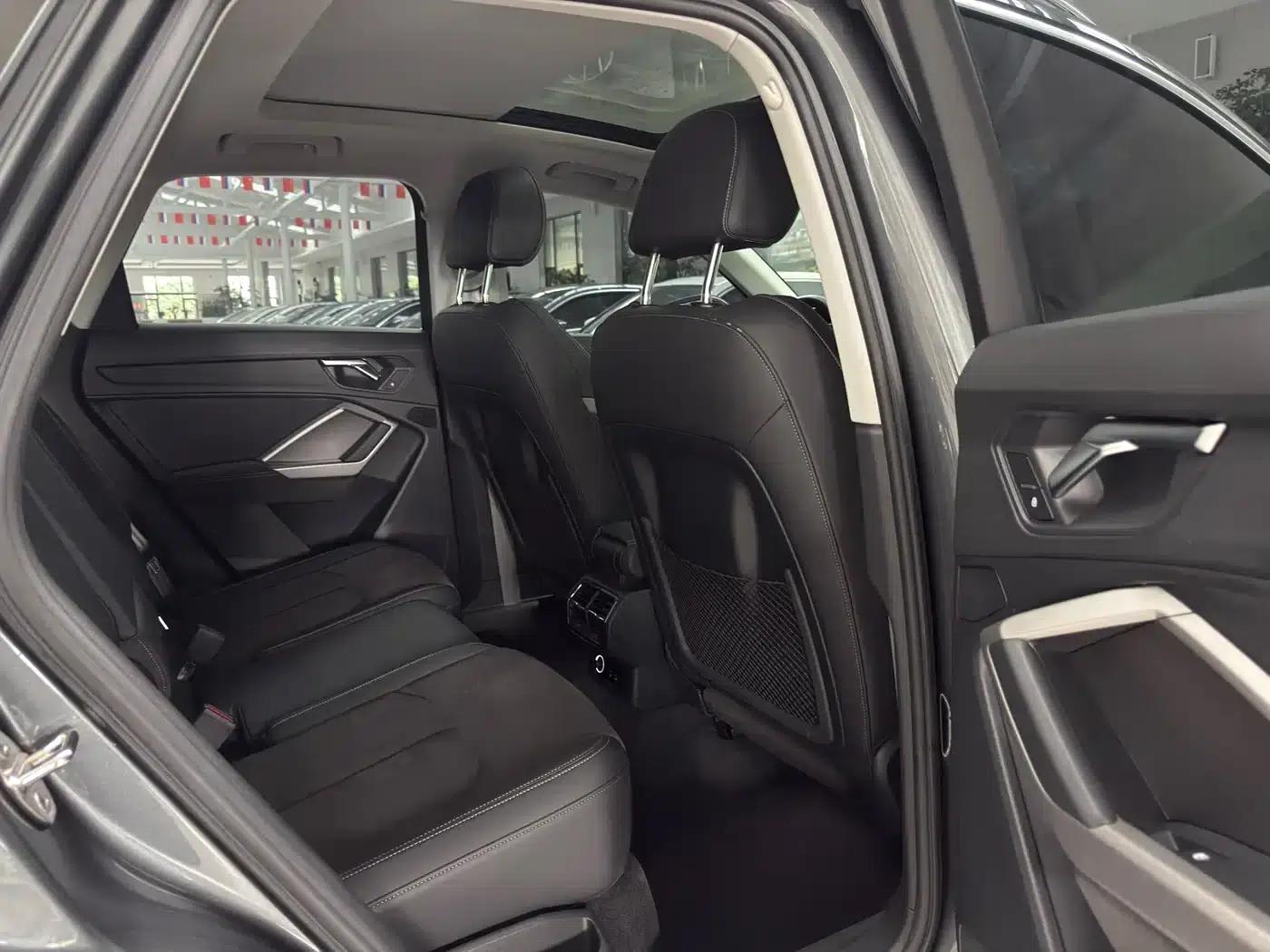 Audi Q3 2022 35 TFSI Fashion Dynamic Edition — миниатюра 11