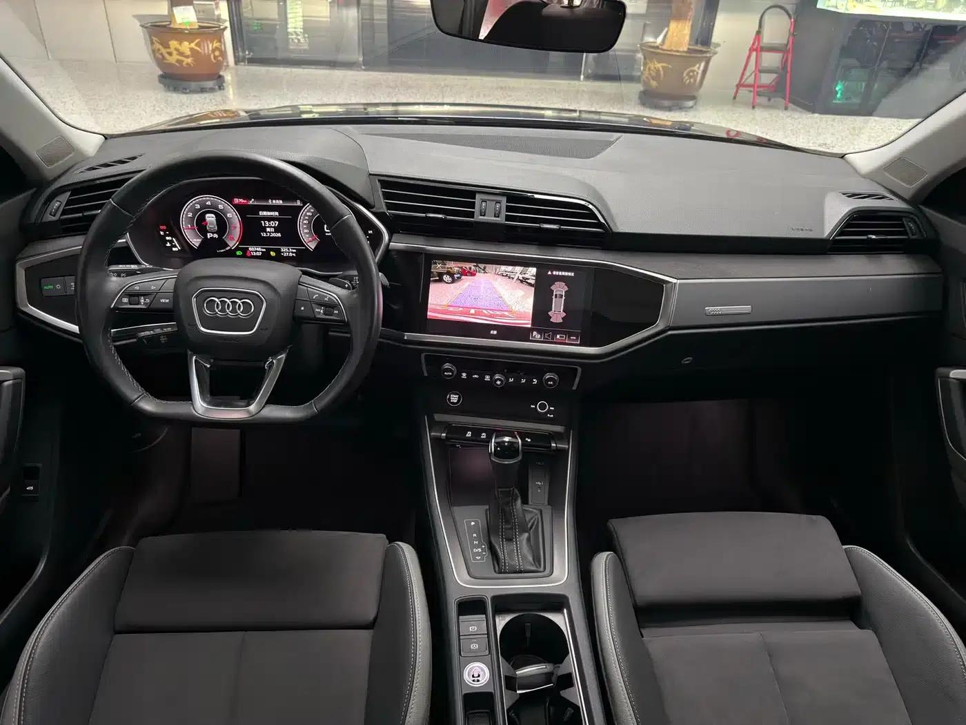 Audi Q3 2022 35 TFSI Fashion Dynamic Edition — миниатюра 13