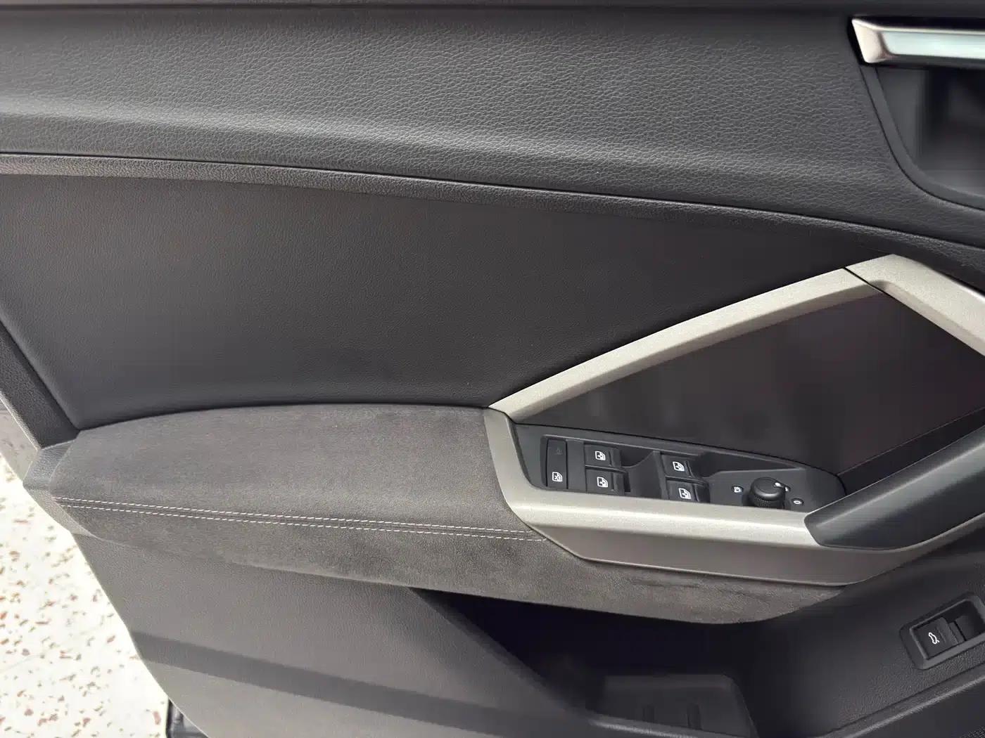 Audi Q3 2022 35 TFSI Fashion Dynamic Edition — миниатюра 17