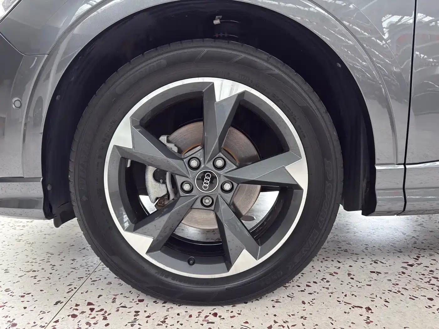 Audi Q3 2022 35 TFSI Fashion Dynamic Edition — миниатюра 19