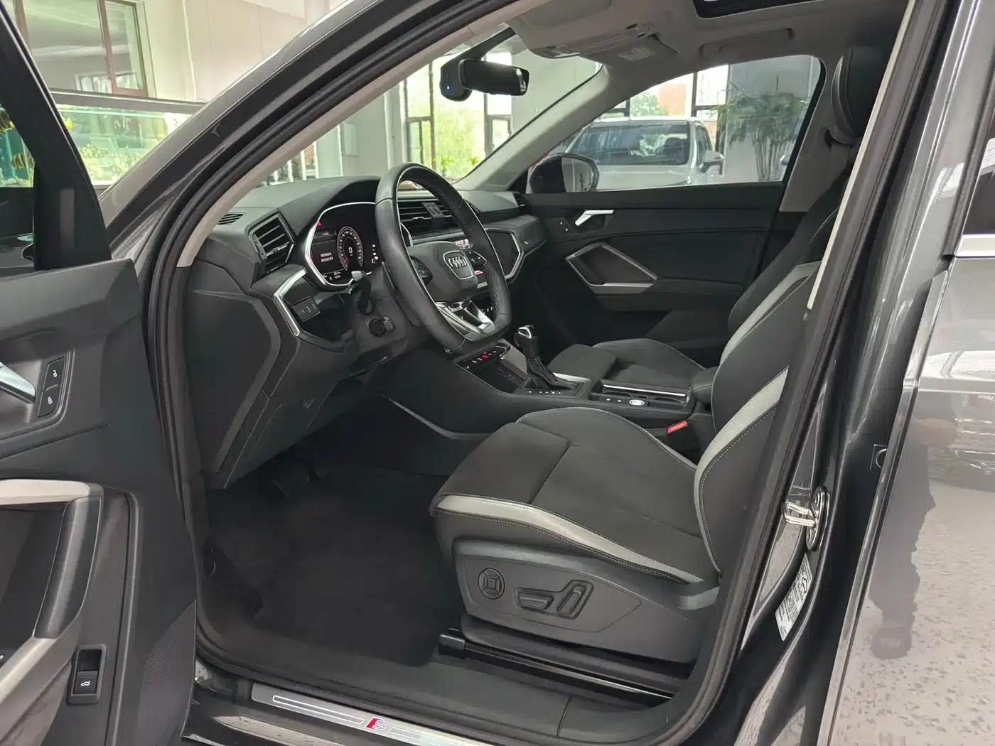 Audi Q3 2022 35 TFSI Fashion Dynamic Edition — миниатюра 9